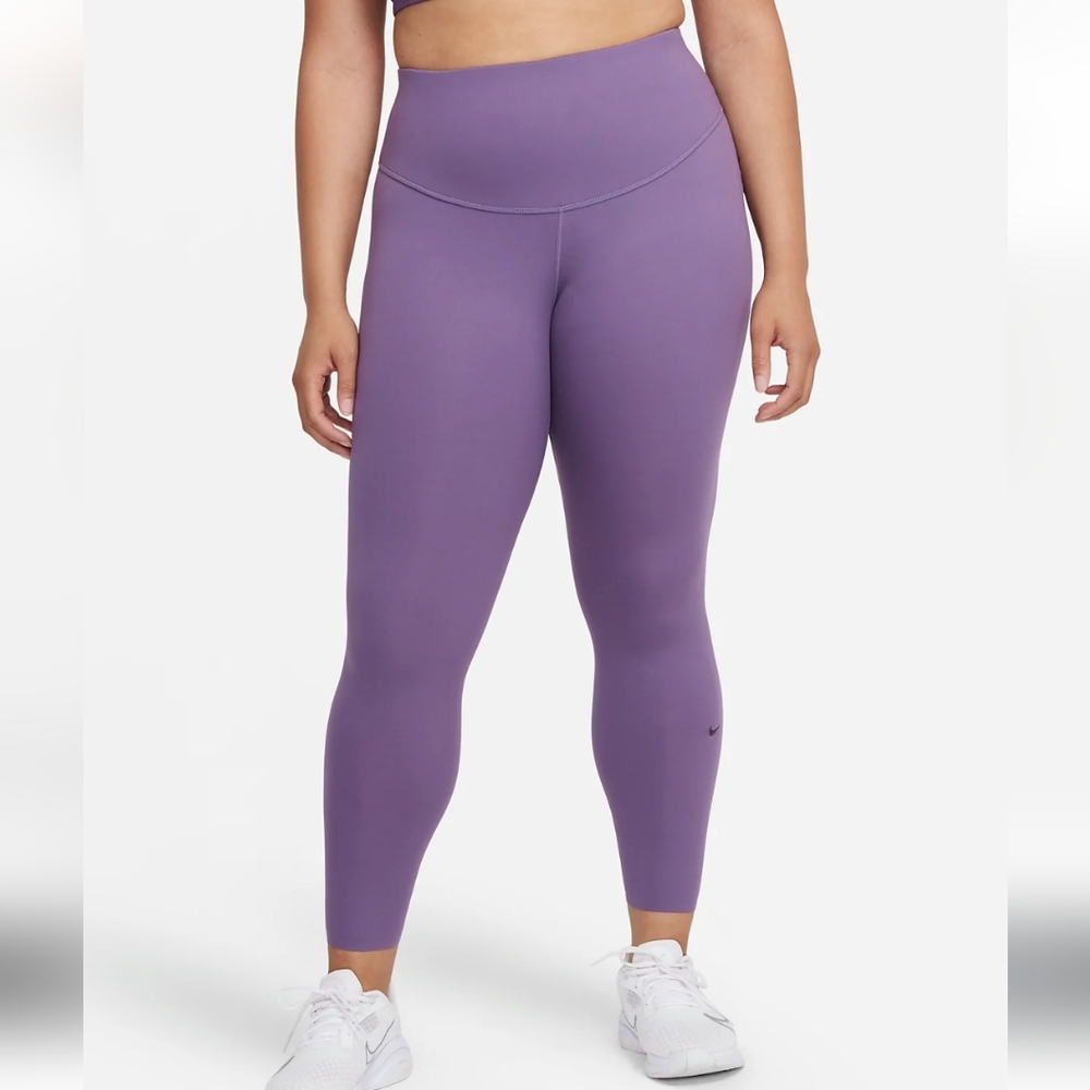 NWT plus size Nike dri-fit 7/8 leggings